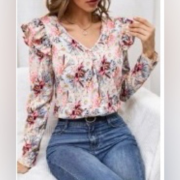 SHEIN Tops - Floral print ruffle blouse